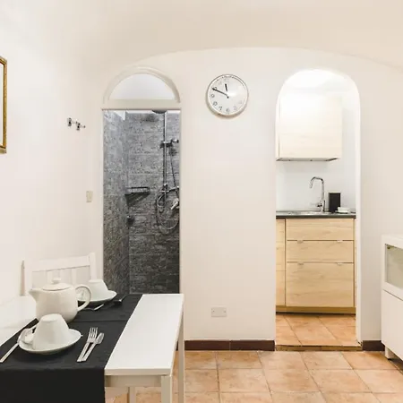 アパート Sistinaflat