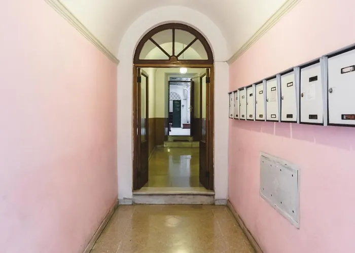 Sistinaflat Apartment *