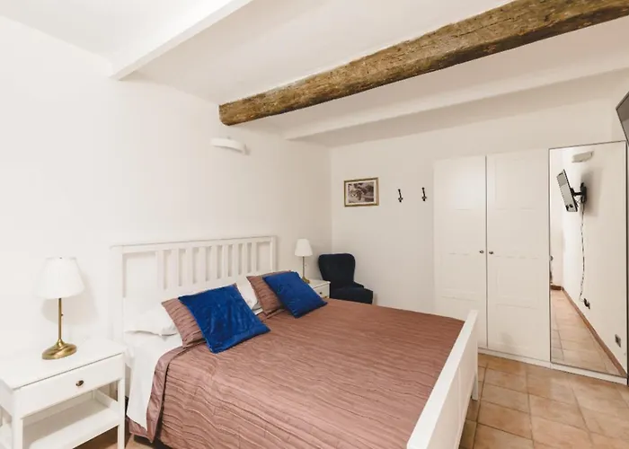 Sistinaflat Apartment